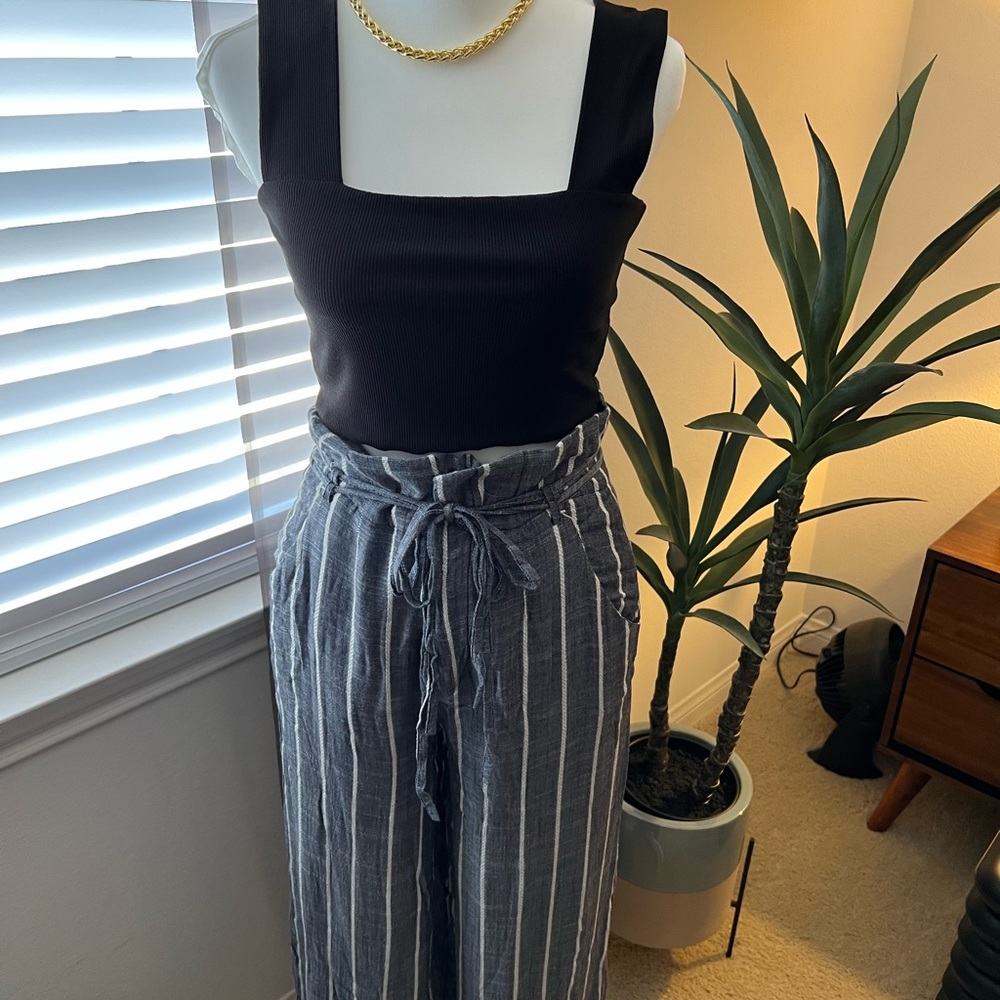 Lulu’s height waist wide leg pant